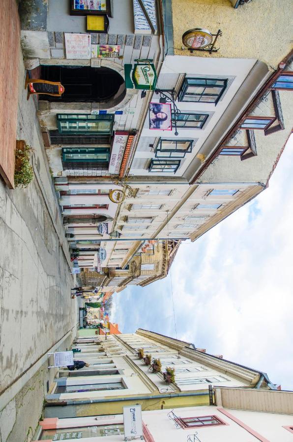 Rooms And Apartment Veral-Ka Karlovac Ngoại thất bức ảnh