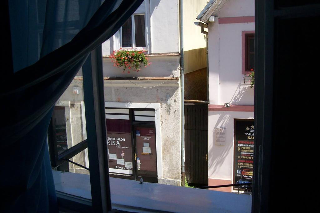 Rooms And Apartment Veral-Ka Karlovac Ngoại thất bức ảnh