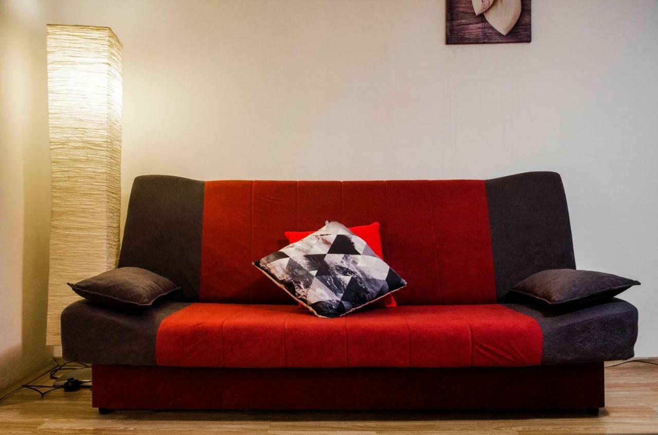 Rooms And Apartment Veral-Ka Karlovac Ngoại thất bức ảnh